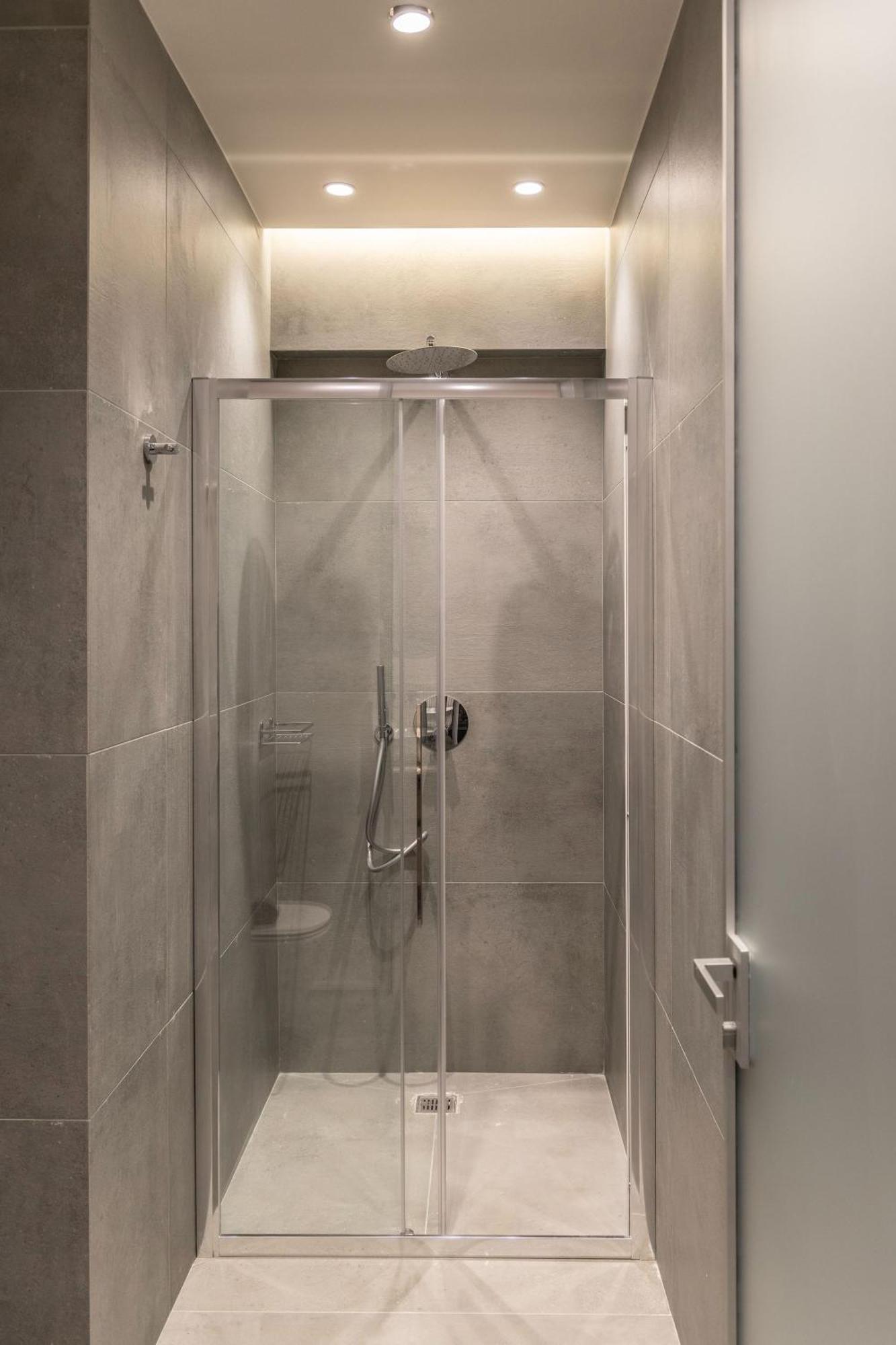Celestial Athens Suites At Praxitelous Екстериор снимка