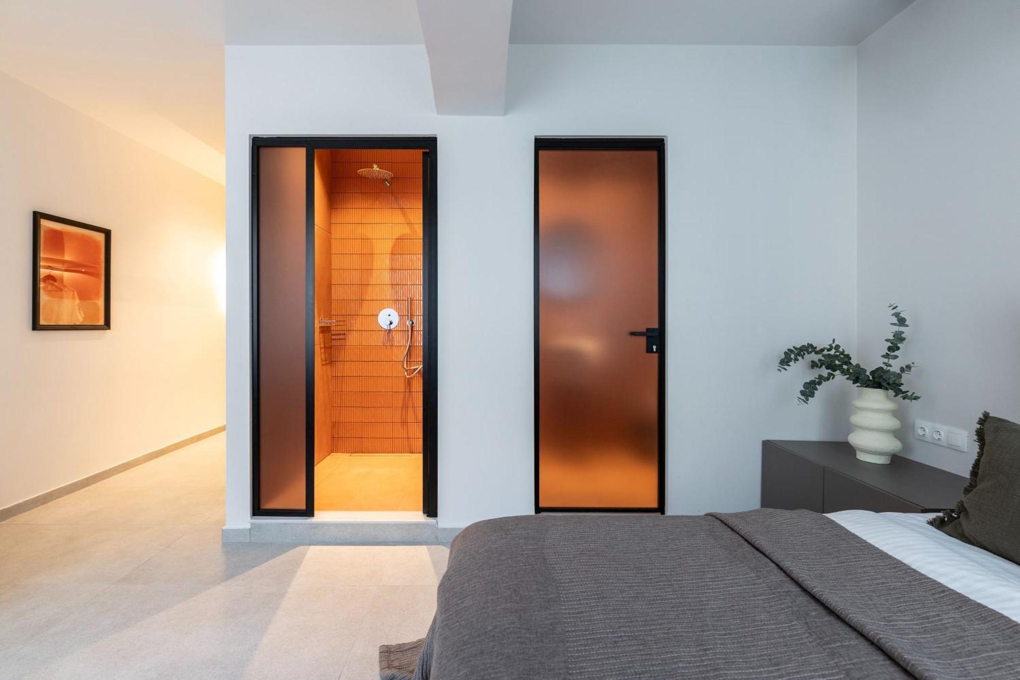 Celestial Athens Suites At Praxitelous Екстериор снимка